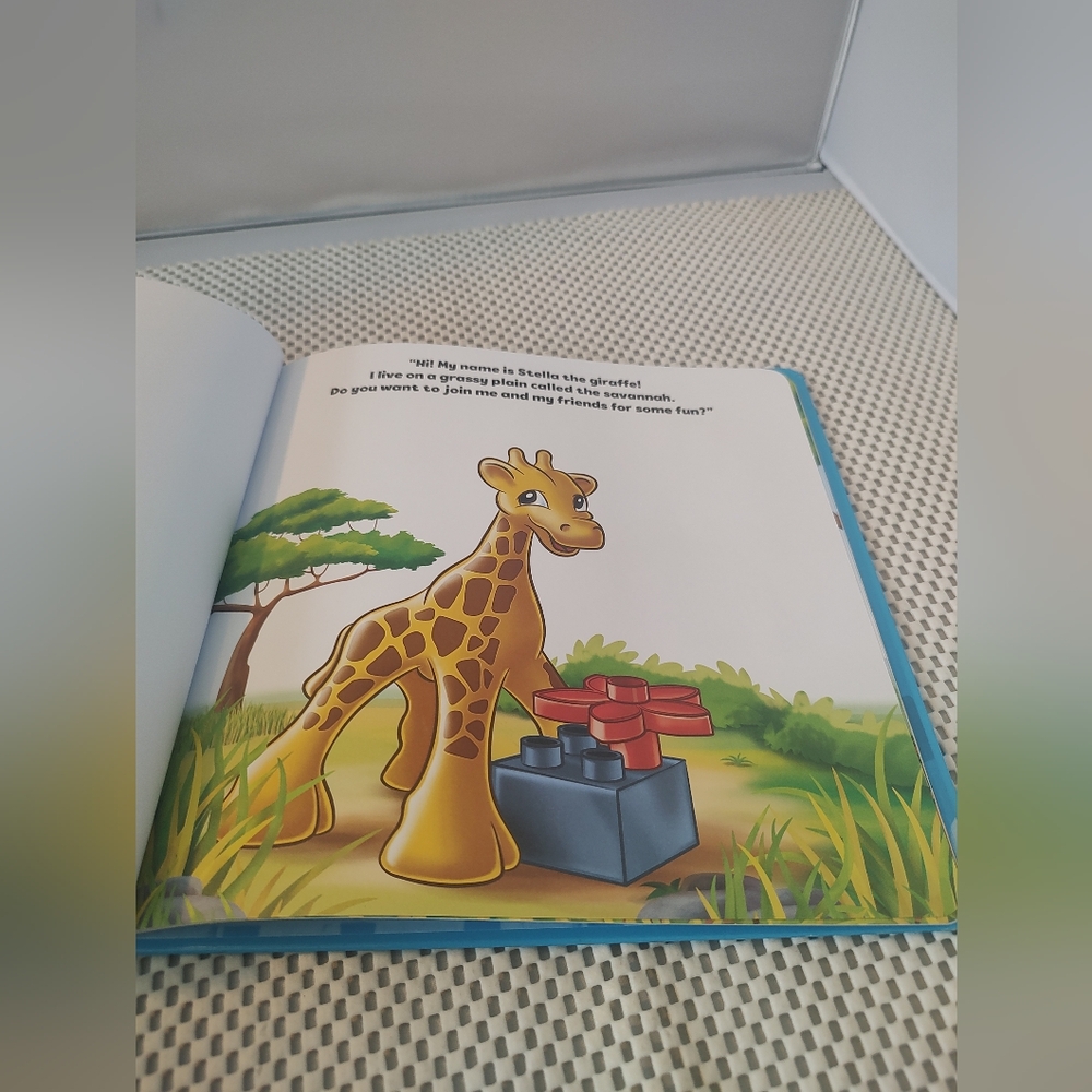 Lego Duplo My Little Friend Giraffe Dublo Bricks Activity Coloring Book NWT - Picture 3 of 4